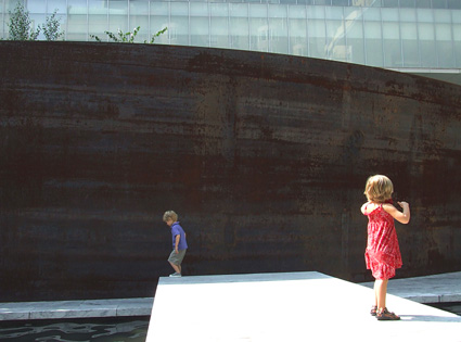 Serra installation